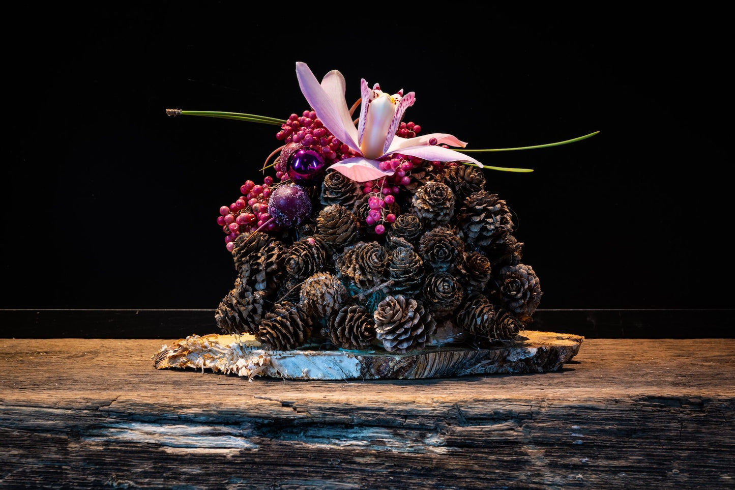 Weihnachtspraline Violet Plum